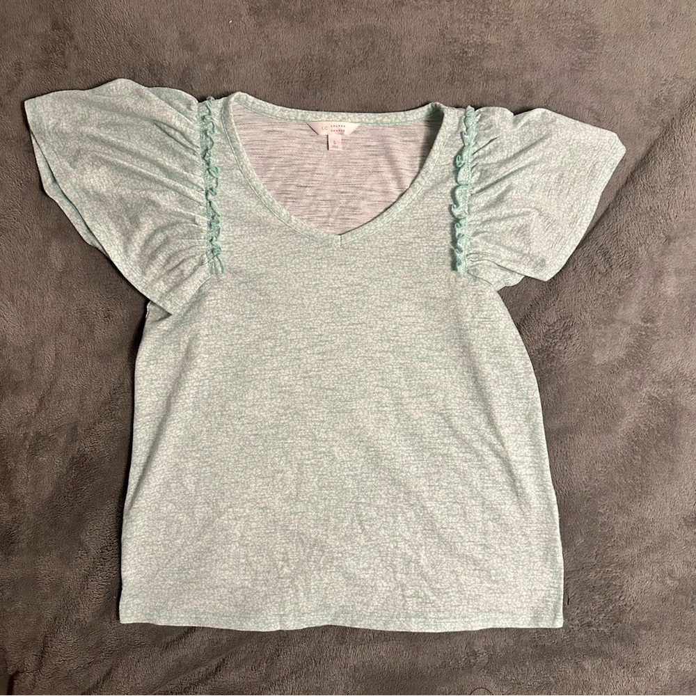 LC Lauren Conrad Light Blue/Green Flutter Sleeve Tee